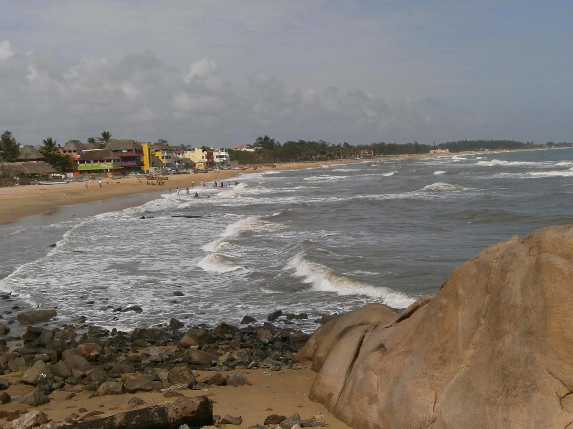 Sea Breeze Beach Resort Mamallapuram Dış mekan fotoğraf